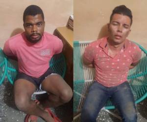 Los dos detenidos, Cristian Ríos y Edwin López, vestían con camisetas color rosado al momento de su captura.