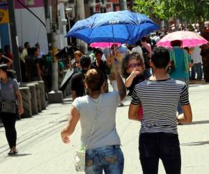 Utilice lo necesario para cubrirse del sol. Foto: Pixabay.