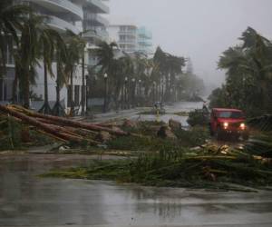 Irma impactó como un poderoso huracán de categoría 4 el domingo en los Cayos de Florida, estado donde se cuentan otras tres víctimas mortales vinculadas al huracán. Foto: AFP