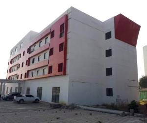 Previamente el gobernador de Quetzaltenango le había pedido el inmueble a la Fiscalía para albergar allí a migrantes retornados vía terrestre desde México, pero la solicitud le fue denegada. Foto: República.