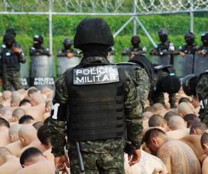 La comunicación con sus abogados, parejas y demás familiares de los miembros de estructuras terroristas también cambiará en las cárceles tras la aprobación de la Ley Especial para Combatir el Terrorismo, Maras y Pandillas.