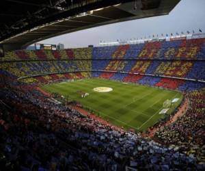 El calendario inicial de la Liga marca que el partido debe jugarse en Barcelona a las 5:00 AM (hora de Honduras). (AFP)