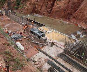La represa San José poco a poco va tomando forma y las autoridades de la Alcaldía Municipal del Distrito Central reportan un avance del 53% a este 12 de octubre.