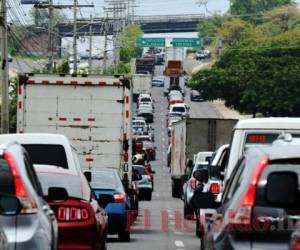 El IP permitirá pagos en cuotas a los propietarios de vehículos que no puedan cancelar la tasa única anual de matrícula. Foto: Estalin Irías/EL HERALDO.