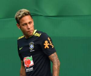 ¿Logrará Neymar ganar el Balón de Oro tras su polémico paso al PSG? Foto: AFP