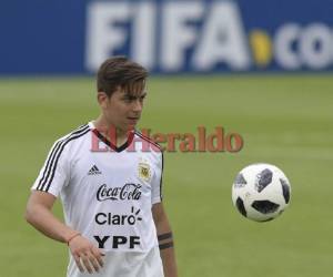Paulo Dybala estrella del Juventus de Italia, sería una opción para Jorge Sampaoli. Foto: AFP