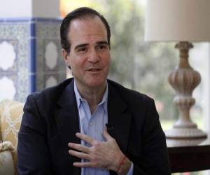 El abogado Mauricio Claver-Carone aseguró que es un apasionado de la libertad, democracia, desarrollo económico, verdad y honradez, por lo que defenderá a la región con la misma pasión que lo caracteriza.