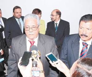 Los miembros de la Junta Nominadora comparecieron ante los medios de comunicación para informar sobre la elección.