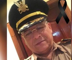 Fotografía en vida del comandante Erick Reynaldo Mejía Molina.