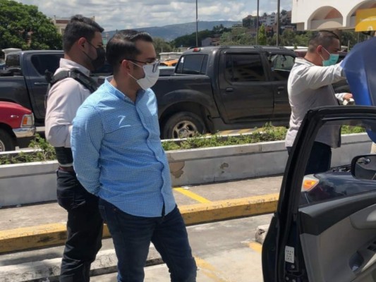 Cristian Alejandro Banegas Rivera fue detenido por la Agencia Técnica de Investigación Criminal (Atic) y será acusado por el delito de cohecho continuado.