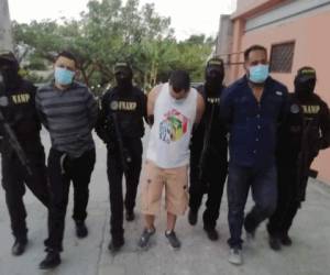 Gerson Rodrigo Sosa Pineda (31), alias 'El Negro'; Francisco Javier Rodríguez Salgado (32), conocido como 'Pancho' y Emerson Alberto Cruz Vásquez (31), 'El Chele' son las personas detenidas.