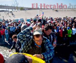 La caravana migrante que fue investigada salió de Honduras en octubre de 2018. Foto Archivo AP