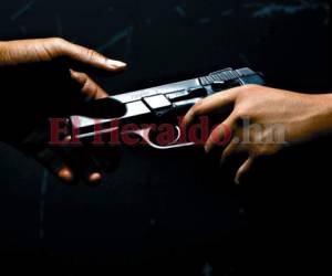 El arma que el vendedor ofreció era una Smith & Wesson 38 especial. Fotos EL HERALDO / Redes Sociales