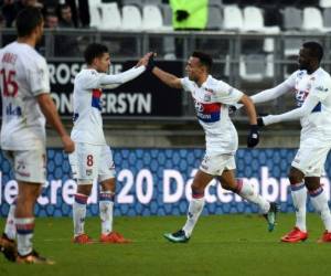 Autor de un doblete 'in extremis' y salvador ante el Troyes la semana pasada (3-2). el argentino repitió en Copa de la Liga. Foto: AFP
