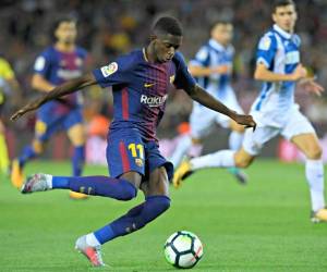 Dembélé en uno de los partidos con el Barcelona. (AFP)