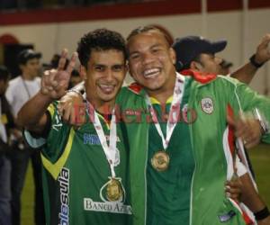 Mario Berrios y Emil Martínez ex jugadores emblemáticos del Marathón de San Pedro Sula. Foto:El Heraldo / OPSA