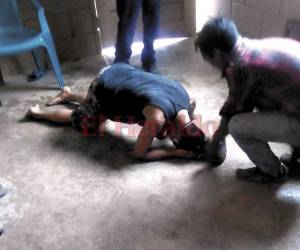 En la comunidad este menor también sufre el padecimiento.