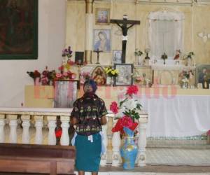 El pasado viernes en horas de la madrugada individuos ingresaron a robar y causar daños en la iglesia de Marale. Foto Efraín Salgado