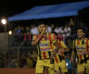 Chino López celebra el gol anotado a los 82 minutos. Foto Grupo OPSA