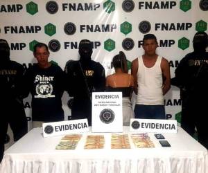 Los tres señalados realizaban el cobro de la extorsión en varias pulperías de la colonia Villeda Morales en la capital.