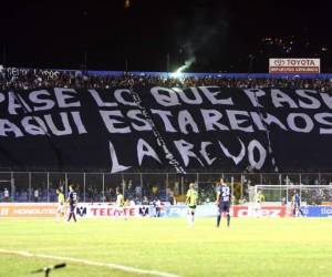 La Revo es la barra oficial del Motagua. Foto:El Heraldo