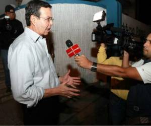 Rafael Leonardo Callejas, expresidente de Honduras, cuando era entrevistado por EL HERALDO.