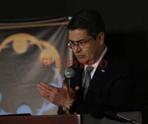 “El ejemplo de la Comisión de Depuración que ha acompañado a la Policía queremos utilizarlo en Educación y en Salud porque ha sido un ejemplo exitoso de cómo los ciudadanos buscan contribuir a mejorar el servicio público”, aseveró Hernández.