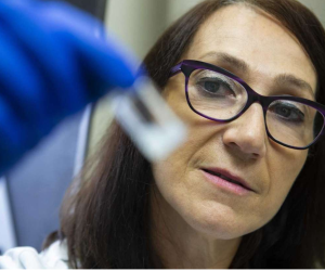 María Elena Bottazzi, es un orgullo hondureño que posa con la seguridad de hacer las cosas bien...