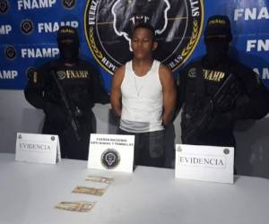 Las autoridades le decomisaron 300 lempiras.