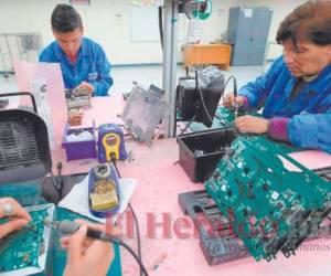 El 97% de las partes eléctricas que se fabrican en Honduras tienen como destino el mercado de Estados Unidos. Foto: El Heraldo