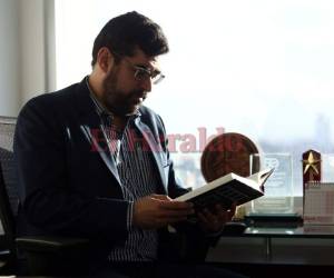 En la industria se trabaja con el tema de derechos humanos por lo que se puede contribuir en la promoción y respeto de los derechos que tienen los colaboradores.