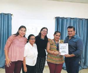 La auditoria de la Comisón de Transparencia fue socializada con las autoridades del IHSS de Comayagua.