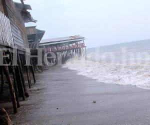 Marejadas amenazan el sur de Honduras