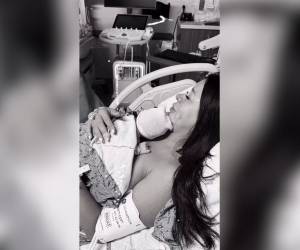 En un tierno video, la catracha confirmó que se convirtió en madre.