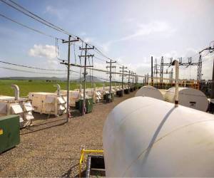 Con una capacidad de 355 megavatios se alquilaron el año pasado nueve plantas eléctricas que funcionan con diésel, entre ellas Santa Marta.