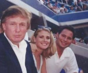 Amy Dorris en una foto junto al actual presidente de los Estados Unidos, Donald Trump. Foto: Cortesía.