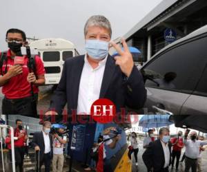 Empieza la era Bolillo en la Selección de Honduras. Este miércoles aterrizó en el Aeropuerto Toncontín Hernán Darío Gómez, el nuevo DT de la H. Fotos: David Romero| EL HERALDO