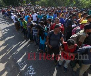 Desde San Pedro Sula partieron entre el 14 y el 15 de enero unos 3,000 hondureños, quienes se dividieron en dos grupos para ingresar a Guatemala. AP.