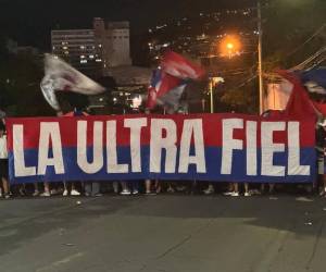 Imágenes del desarrollo del partido.