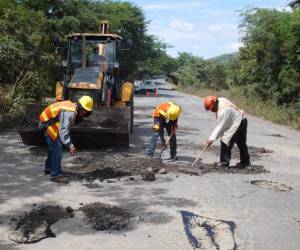 Se ha comenzado con un plan previo de bacheo en el tramo hacia Guasaule. (Foto: El Heraldo Honduras/ Noticias Honduras hoy)