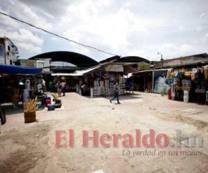 El mercado San Isidro se quemó hace más de una década y varios vendedores quedaron sin local.