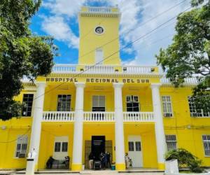 La joven ingresó al centro asistencial de la ciudad de Choluteca la madrugada del miércoles con síntomas de dengue, lamentablemente falleció el jueves.
