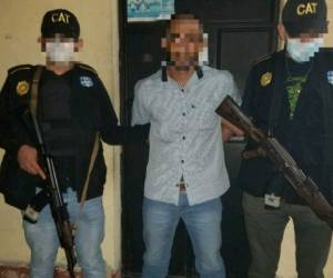 El detenido, identificado como Saúl David Moro Ramírez, de 37 años, fue capturado por agentes del Centro Antipandillas Transnacional (CAT) en la ciudad de Morales, en el noreste del país.