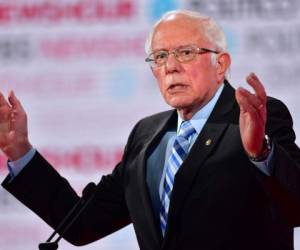 Brian Monahan, médico del Congreso de Estados Unidos, coincidió. Bernie Sanders está 'en buen estado de salud actualmente', dijo. Foto: AFP.