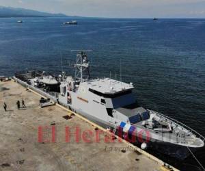 Las autoridades de la Secretaría de Defensa anunciaron que la embarcación ancló ayer en el muelle de cabotaje de Puerto Cortés.