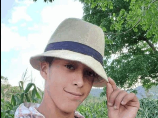 José Bernabé Rodríguez Flores, de 17 años de edad, es la víctima mortal del accidente.