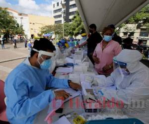 Los triajes y hospitales se siguen llenando de pacientes con covid