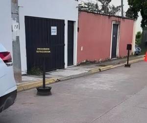 Tras la intervención, ciudadanos solicitaron que las autoridades revisen otros puntos de la capital donde también denuncian ocupaciones de calles y espacios públicos.