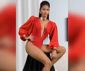 Kerelyne Campigoti Webster tiene 18 años y mide 1.83 metros de estatura.