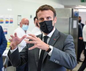Después Macron calificó el incidente de 'aislado', cometido según él por 'individuos ultraviolentos'. Foto: AFP